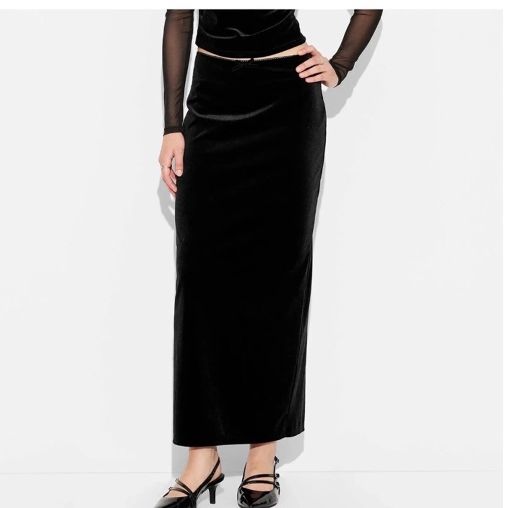 Wild Fable Black Velvet Midi Skirt Lace Trim Back Slit Large Whimsigoth Goth